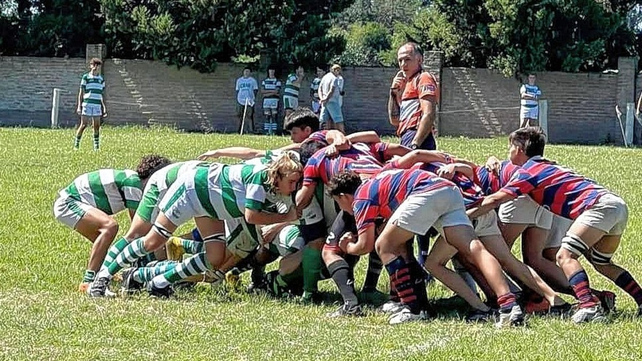 En Menores de 15, Cristian Kuverling, fue el encargado de controlar el triunfo de CRAR sobre Cha Roga. &nbsp;