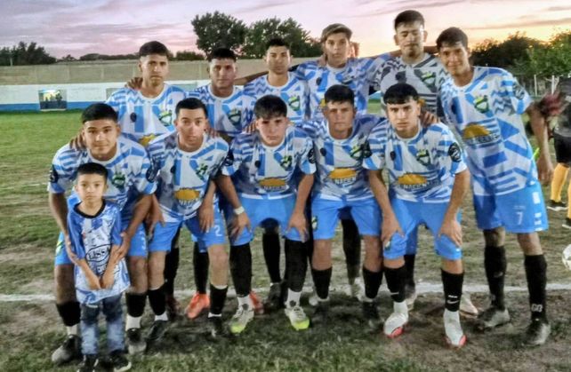 La escuadra de Nuevo Horizonte que cay&oacute; frente a la Naranja de Las Flores por 3 a 1.