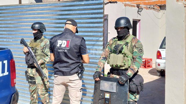 Allanamientos en barrio Nuevo Horizonte Allanamientos en barrio Nuevo Horizonte