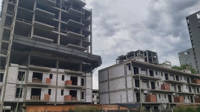 Obras del Procrear II paralizadas en el Parque Federal