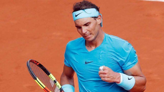 Rafael Nadal sigue a paso firme en Roland Garros, donde se metió en los cuartos de final.