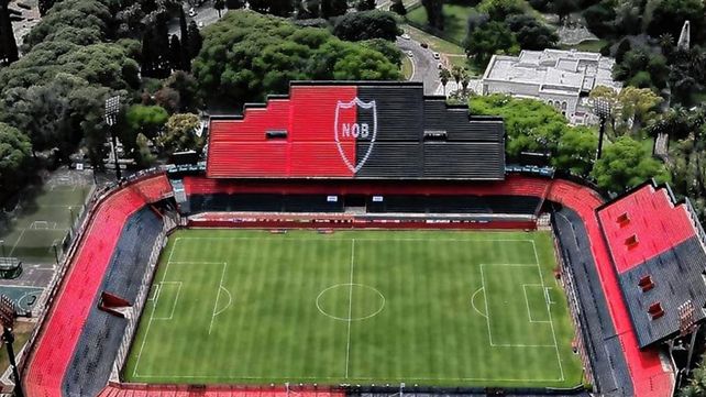 El estadio de Newell's toma fuerza para ser sede del cruce entre Col&oacute;n y Lan&uacute;s por la Copa Argentina.
