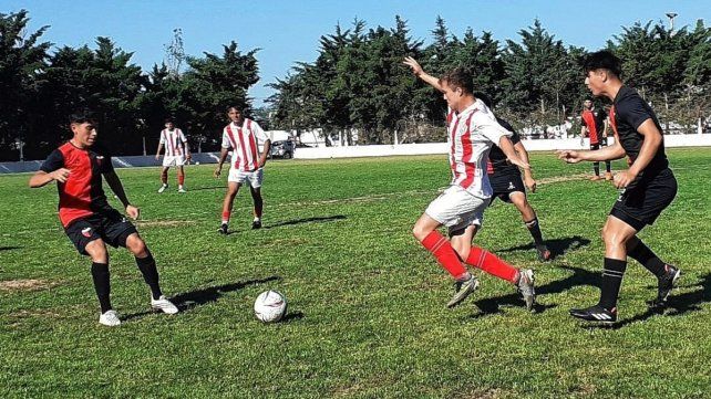 Festejo por partida doble; Unión se quedó con el clásico y eliminó a Colón de la definición del certamen.