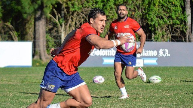 El mendocino Rodrigo Isgró y el cordobés Gastón Revol viajaron con Los Pumas con destino a Asia.