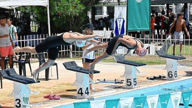El torneo se realiza desde 1985 y contó con la fiscalización de la Federación Santafesina de Natación.
