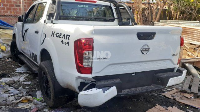 Recuperaron una de las camionetas robadas el jueves en el depósito de Aucam