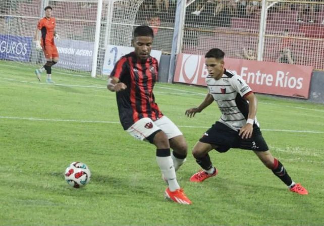 En la ida Patronato había ganado 4 a 0 en Santa Fe, y ahora de local perdió 1 a 0 frente a Colón. 