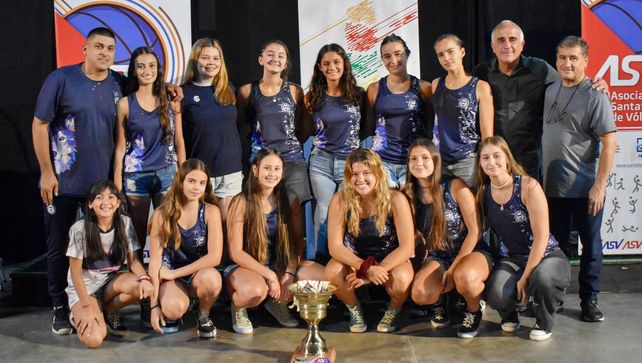 Gimnasia y Esgrima se consagró campeón en Sub 16 y en Sub 18 en la Liga Femenina local.