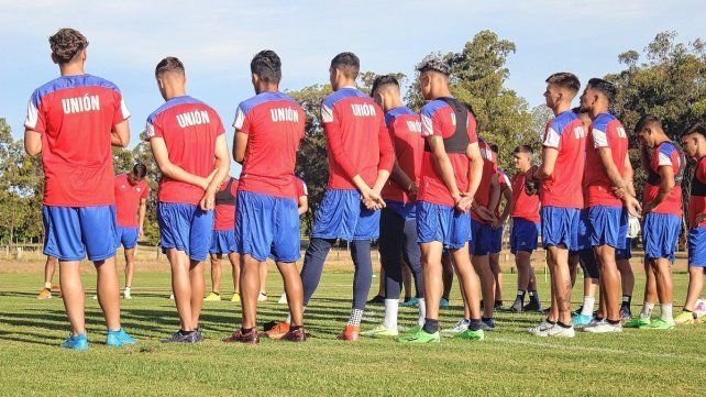 Unión ya piensa en su primer partido en Santa Fe ante Instituto.