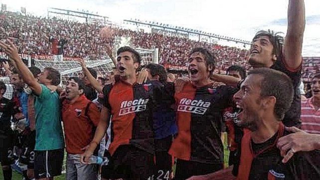 Colón le ganó como local a Unión un Clásico por última vez en 2012 y lleva cuatro partidos sin poder batirlo.