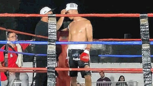 El corondino Ram&iacute;rez venci&oacute; por la v&iacute;a r&aacute;pida al santafesino Caraballo en el Club El Timb&oacute;.