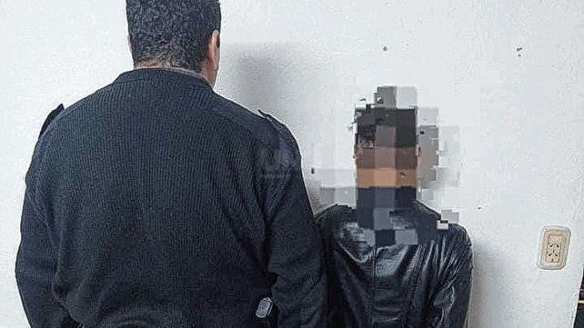 Ladrón apresado por entrar a robar a una casa de barrio Mayoraz.