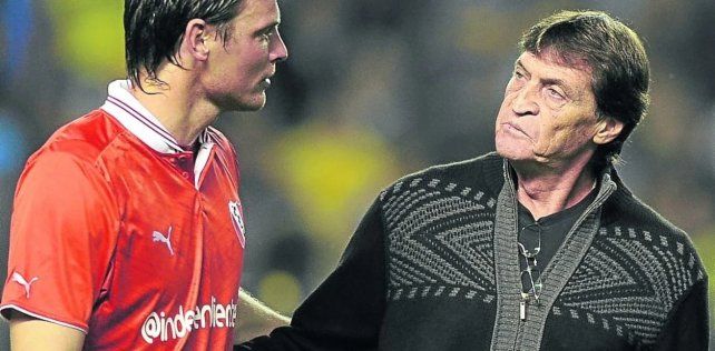 Julio César Falcioni lo quiere para Independiente a Roberto Battión, quien figuraba para coordinador de inferiores de Unión.