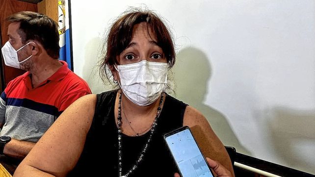 Romina Carrizo, subsecretaria en el Ministerio de Salud, dice que se busca desde el gobierno de Santa Fe reforzar las dosis anticovid en menores de 17 años.