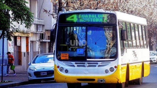 Transporte: las ciudades de Santa Fe, Rosario y C&oacute;rdoba le piden a Naci&oacute;n un "boleto federal"