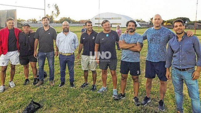 Pfirter junto al staff Fernando Adelia, Adrián Lombardi, Alejandro Méndez, Leandro Valdez, José Jacquat y Sebastián De la Peña.