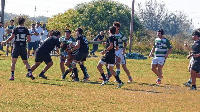 En el predio de la ruta provincial 70, se midieron Universitario con CRAR de Rafaela.