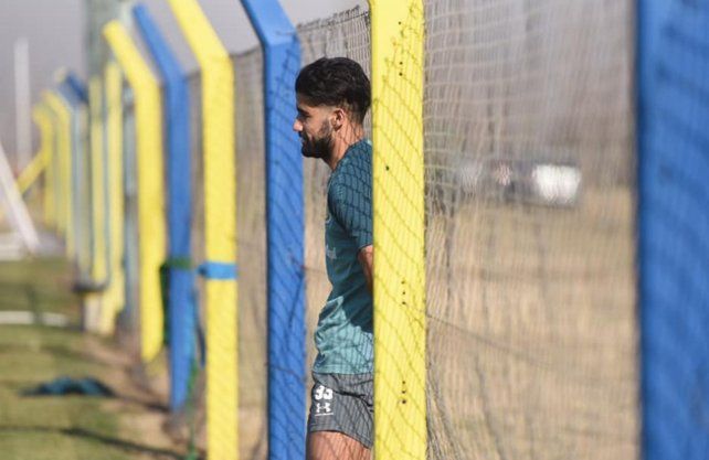 El Canalla busca cerrar el traspaso de Emanuel Britez a Lan&uacute;s y acortar parte de la deuda con Uni&oacute;n. Foto: prensa Rosario Central.