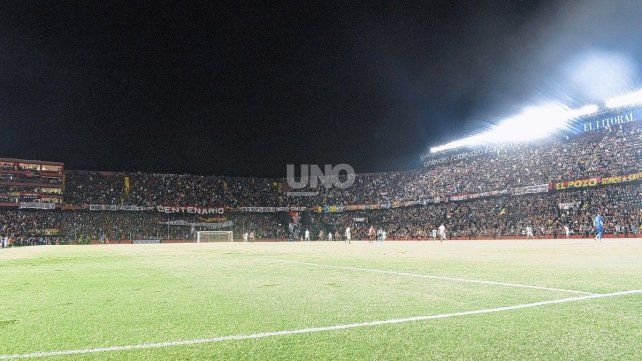 Colón recibirá a Gimnasia de Jujuy en la fecha 8.