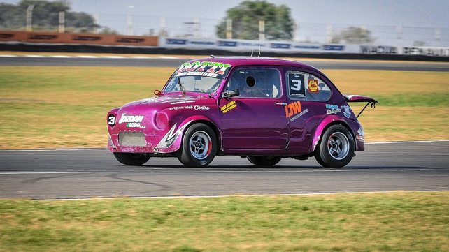 El piloto de San Jer&oacute;nimo Norte, Alex Weppler, result&oacute; el ganador en los Fiat 600TS.