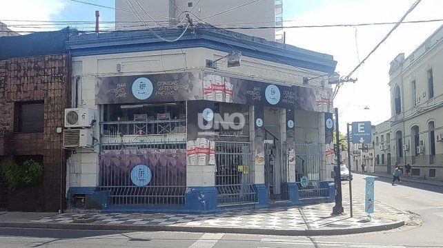 Boquete. Los delincuentes lograron llegar al techo del comercio e ingresaron rompiendo las chapas y el durlock, para luego retirarse por el mismo lugar con toda la recaudación sin que nadie los haya visto o escuchado.