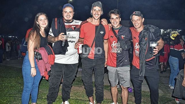 Los hinchas de Col&oacute;n.
