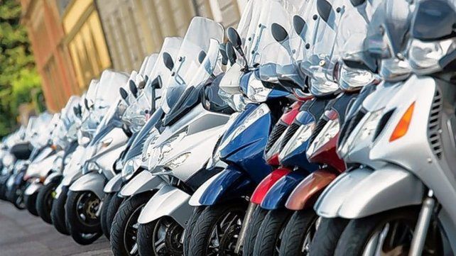 La línea de créditos para motos es un proyecto conjunto entre el BNA y el Ministerio de Desarrollo Productivo