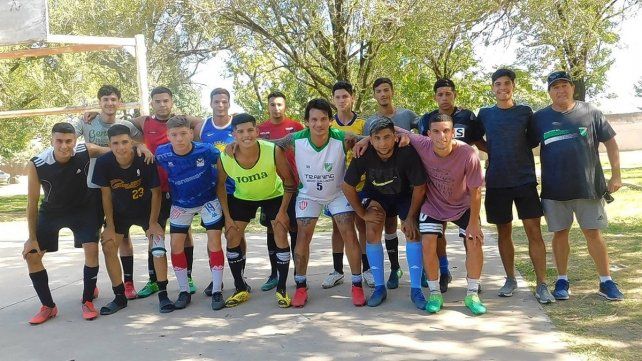 El equipo de Adelina Este afrontará desde el 13 de marzo el campeonato de Primera B de la Liga Santafesina de Fútbol.
