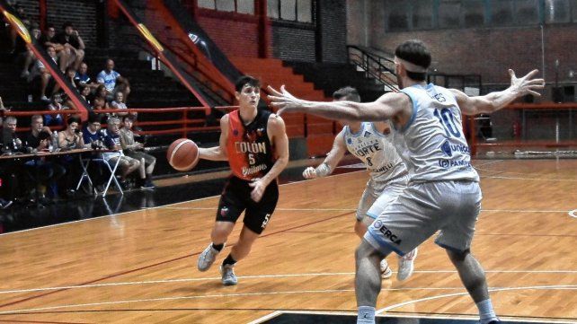 Tomás Botta volvió a ser uno de los jugadores más trascendentes de Colón en el cuarto éxito en fila.
