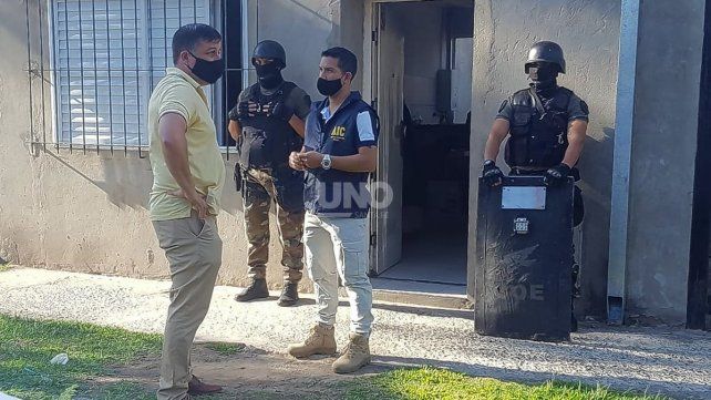 Los allanamientos llevados adelante en Guadalupe Residencial tras el violento asalto en Sargento Cabral. 