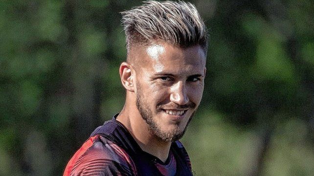 Gonzalo Piovi abord&oacute; varios temas: su contrato, las ganas de quedarse, la final de diciembre y el recuerdo del t&iacute;tulo en San Juan ante Racing. Foto: prensa Col&oacute;n.