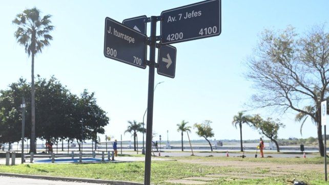 La Municipalidad continúa con nuevas aperturas de calle para conectar el este con el oeste  