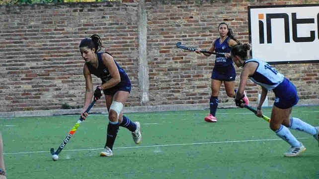 La escuadra lasallana cayó frente a las Gitanas por 4 a 3. La escuadra lasallana cayó frente a las Gitanas por 4 a 3.