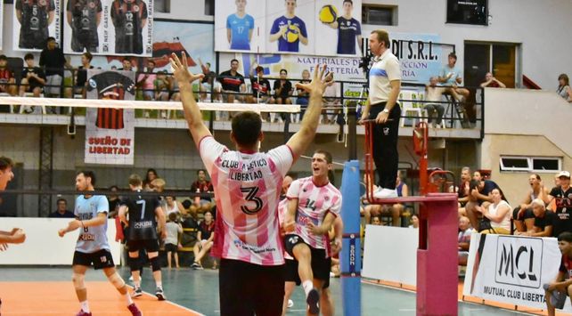 En La Calderita, Libertad, gan&oacute; por 3 a 0, y en semifinales de la Liga Nacional se medir&aacute; con UPCN de San Juan.