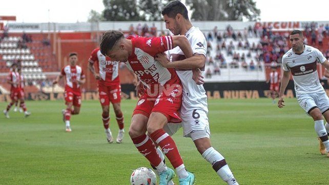 Unión perdió con Platense por la 15ª fecha de la Liga Profesional, en el debut de Munúa como DT. Foto: José Busiemi | UNO Santa Fe