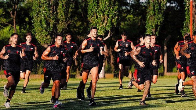 Col&oacute;n se trasladar&aacute; a Paysand&uacute; para disputar dos partidos por la Serie R&iacute;o de la Plata.