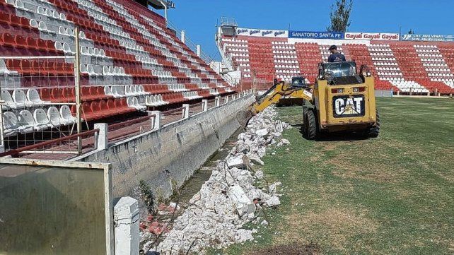 Unión avanza con las obras en el foso lateral de cara a las competencias internacionales que organiza Conmebol.