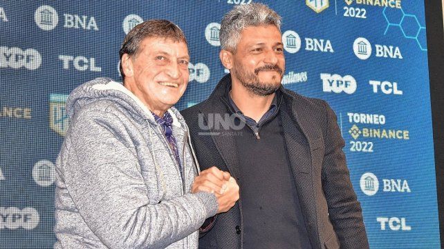 Julio Falcioni y Gustavo Mun&uacute;a bregaron por un Cl&aacute;sico entre Col&oacute;n y Uni&oacute;n en paz.