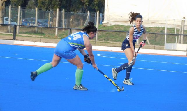 Ruth Fuchs fue la autora del único gol de Banco Provincial ante el CRAI en la ASH.