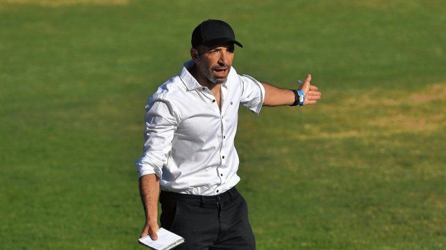 El nuevo DT de Unión reunió menos del 50% en sus primeros 10 partidos oficiales. 