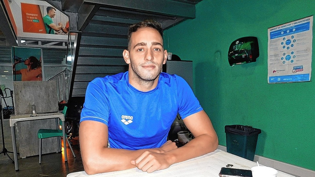 El nadador de Unión, entrenado por Adrián Tur y Diego Garbarino, destacó el apoyo de la comisión directiva para que los deportistas puedan entrenar.