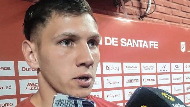 Enzo Rold&aacute;n admiti&oacute; que analiza operarse la rodilla y se perder&iacute;a los partidos que restan en Uni&oacute;n.