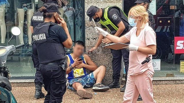 El conductor fue detenido minutos más tarde tras escapar del lugar.