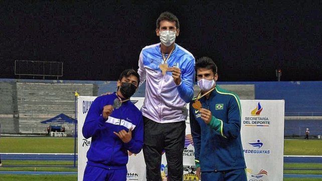 En el Sudamericano 2021, Germ&aacute;n comenz&oacute; la competencia en 5.35, y se fue directamente a los 5.55, que logr&oacute; en la tercera tentativa.