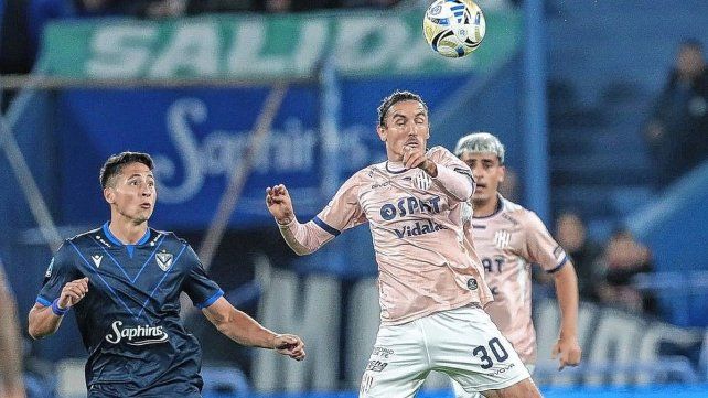 Uni&oacute;n sac&oacute; pecho ante el poderoso V&eacute;lez y sum&oacute; un punto que le sirve m&aacute;s desde lo futbol&iacute;stico y an&iacute;mico.