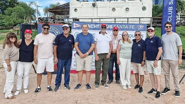 El intendente Poletti destacó la importancia de esta entidad deportiva emblemática de la ciudad. El intendente Poletti destacó la importancia de esta entidad deportiva emblemática de la ciudad.