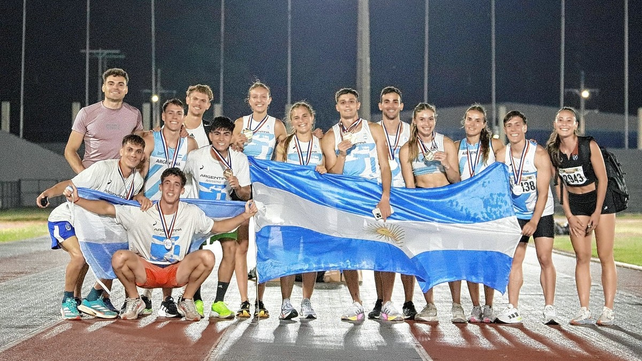 La delegaci&oacute;n Argentina que compiti&oacute; en el Gran Prix de atletismo desarrollado en Asunci&oacute;n.