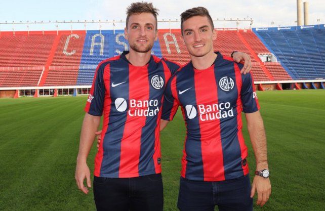 El Cicl&oacute;n achic&oacute; una parte importante de la deuda con Uni&oacute;n por la venta de los hermanos Bruno y Mauro Pitt&oacute;n. Prensa San Lorenzo