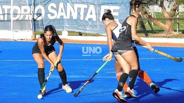 Con este triunfo, el conjunto colegial no les pierde pisada a los punteros del oficial femenino de hockey.