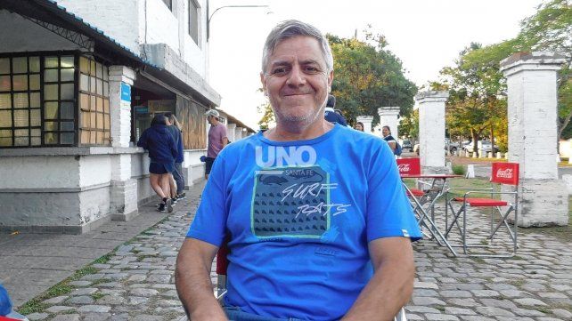 El máximo dirigente de la entidad de barrio Las Delicias destacó el haber conseguido el apoyo para el sintético de hockey.